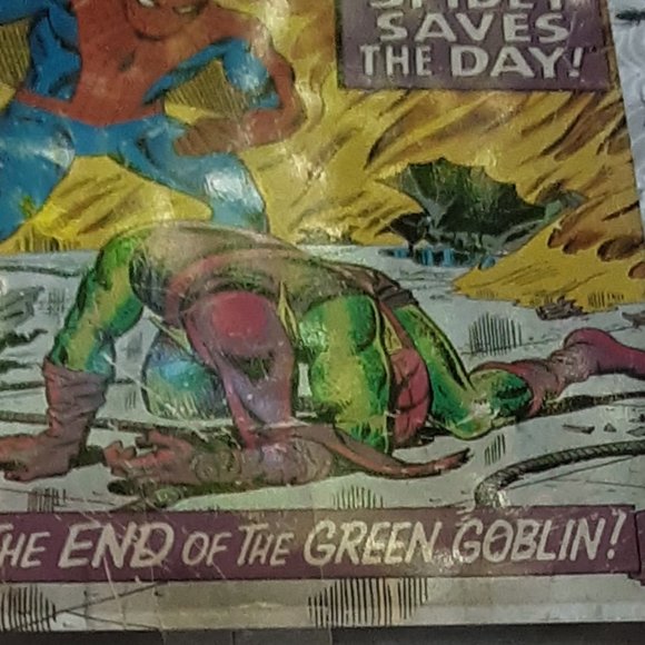 Spider Man Marvel Comics Lg T-Shirt In Collectible Metal Box 2010 Collectible - Picture 14 of 14